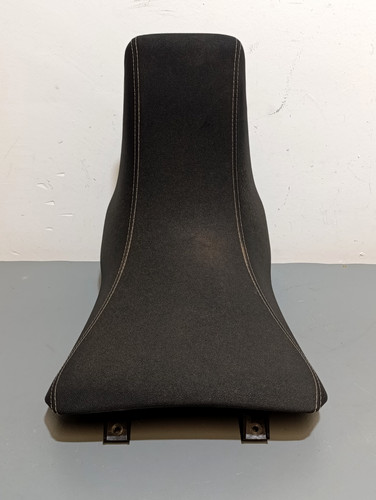 Front seat sella - front,